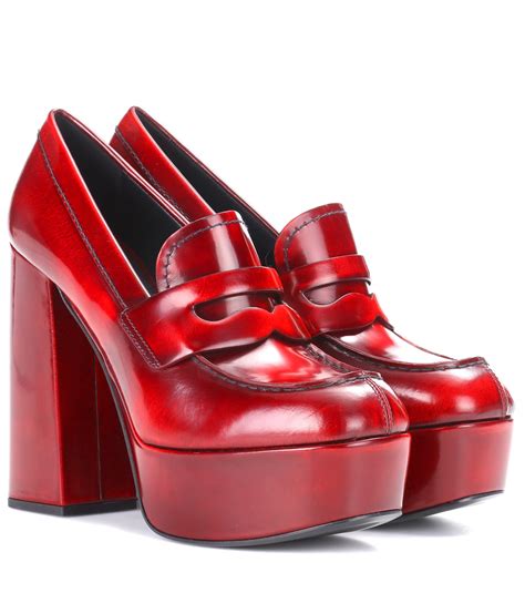 pumps mit plateau prada|Prada leather pumps.